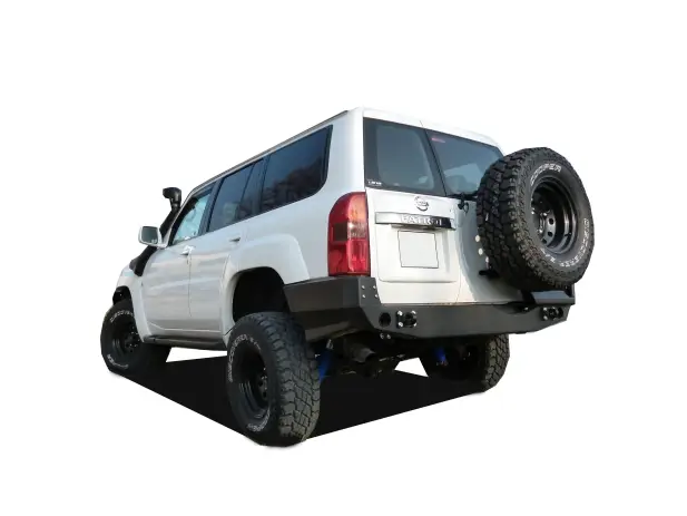PARE CHOC ARRIERE F4X4 POUR NISSAN PATROL AVANT 2005 Vente Directe