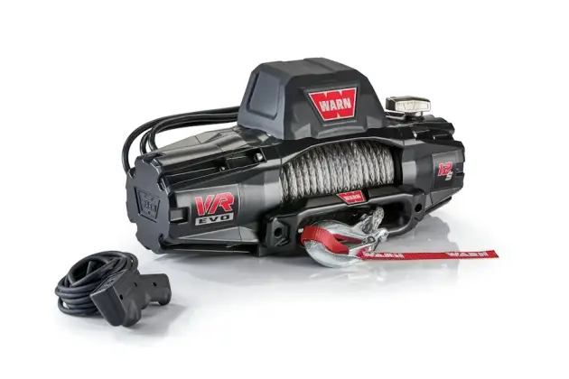 TREUIL WARN VR EVO 12S 5.4 TONNES 12V CORDE SYNTHETIQUE AVEC COMMANDE FILAIRE ET SANS FIL Pas Cher