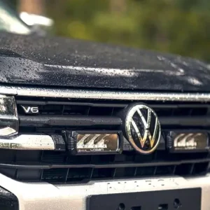 Achetez Aujourd’hui KIT ECLAIRAGE DOUBLE BARRE LED LAZER LONGUE PORTEE TRIPLE-R 750 ELITE INTEGRATION A LA CALANDRE POUR VOLKSWAGEN AMAROK A PARTIR DE 2023