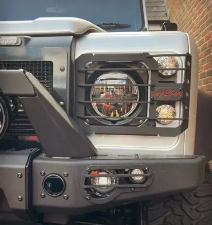 GRILLES DE PROTECTION DE FEU EN ALUMINIUM HYENA POUR LAND ROVER DEFENDER 1983-2016 Prix Cassé