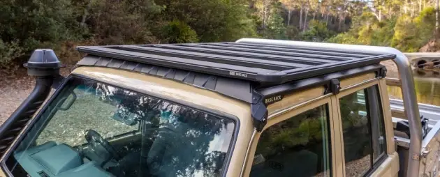 Livraison Express KIT COMPLET GALERIE DE TOIT ARB BASE RACK AVEC KIT DE MONTAGE ET DEFLECTEUR 1545X1285 POUR TOYOTA SERIE 70 DOUBLE CABINE