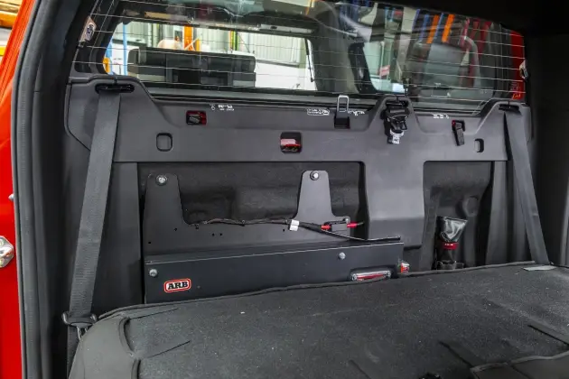 Jusqu’à Épuisement Des Stocks KIT DE MONTAGE DE BATTERIE SLIMLINE100 ARB POUR FORD RANGER 2022+ DC/XC