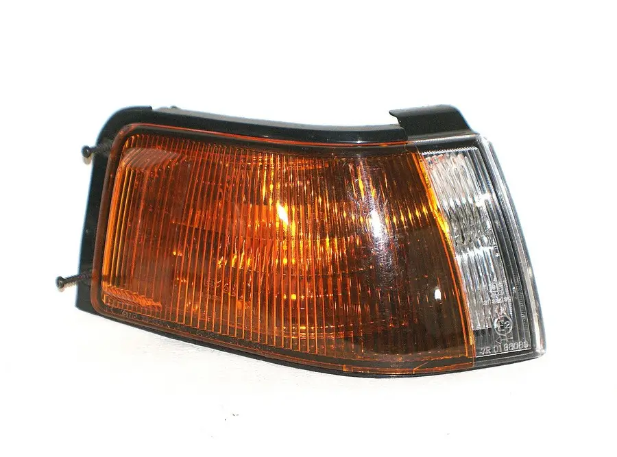 Feu avant complet pour MAZDA 323 Top Vente