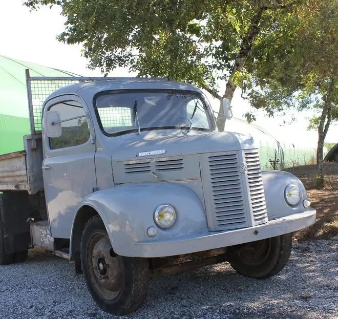 Nouvel Arrivage Phare complet pour camion HOTCHKISS PL50