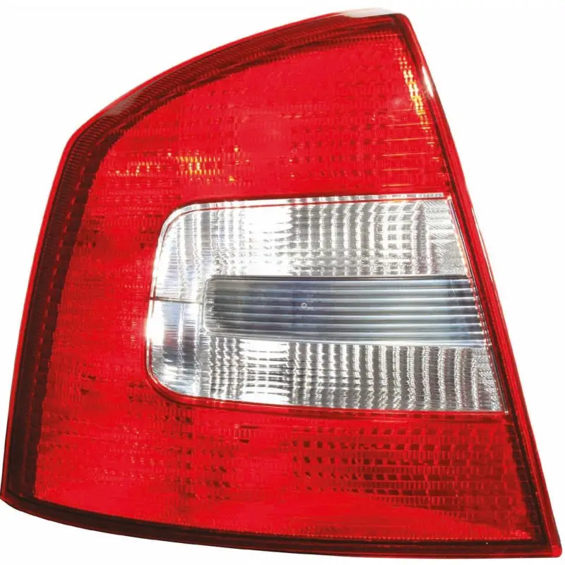 Vente Directe FEU ARRIERE droit POUR SKODA OCTAVIA BERLINE - BREAK (08-13)