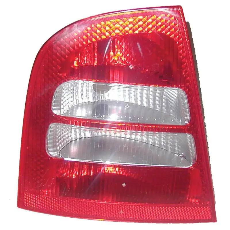 FEU ARRIERE gauche POUR SKODA OCTAVIA BERLINE - BREAK (96-04) Expédition Rapide