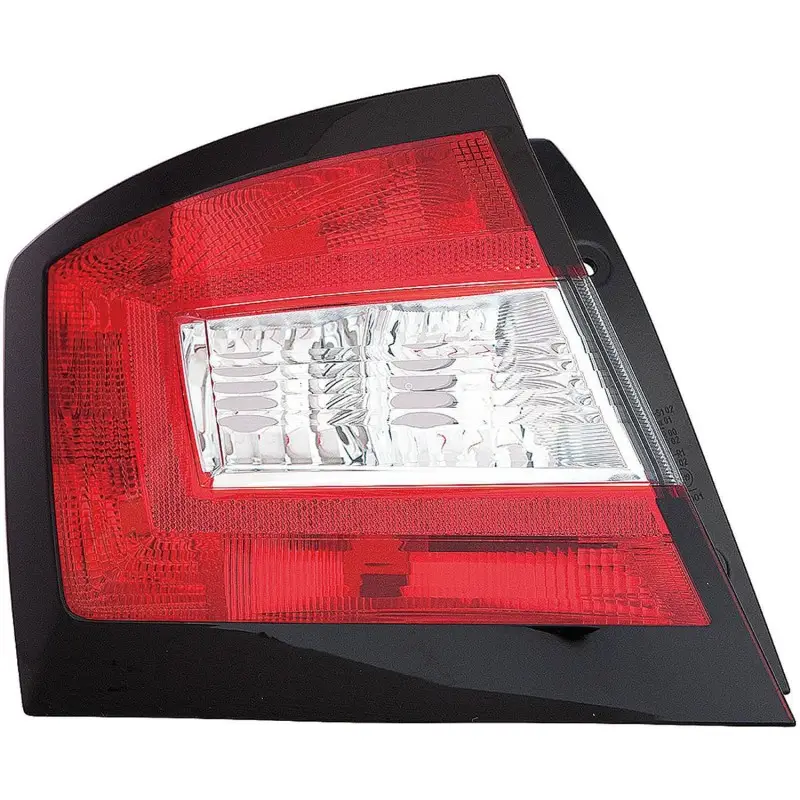 FEU ARRIERE droit POUR SKODA FABIA 3/4/5TRG/KOMBI (18-21) Haute Qualité