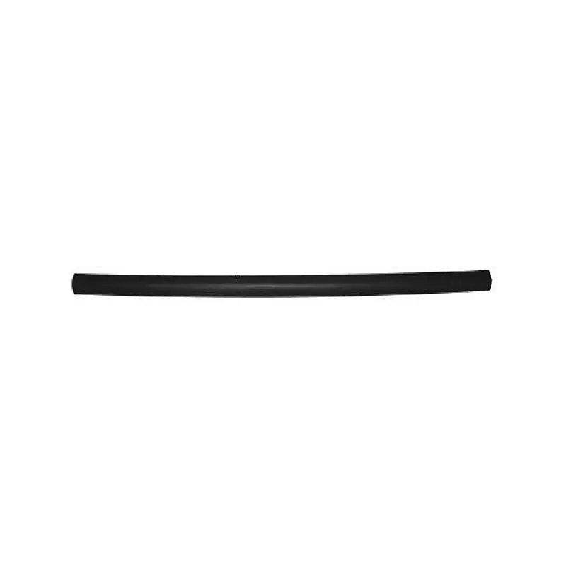 MOULURE CENTRALE DE PARE-CHOCS ARRIERE FORD FOCUS (01-04) - NOIR Prix Réduit