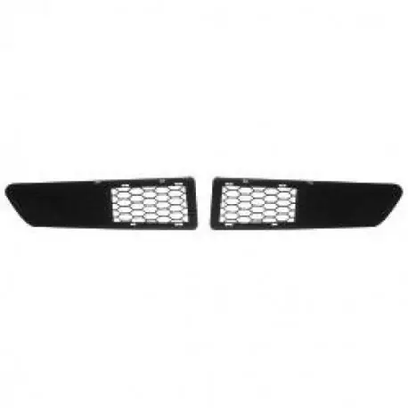 GRILLE DROITE DE PARE CHOC DACIA LOGAN (04-08) - NOIR Réduction
