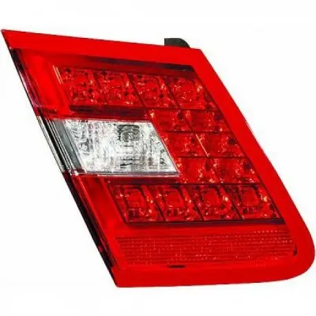 Solde FEU ARRIERE DROIT INTERIEUR MERCEDES CLASSE E W212 (09-13) - MODELE CLASSIQUE/ELEGANCE - BERLINE