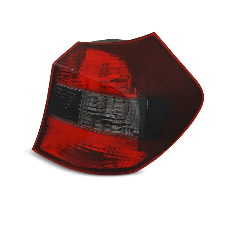 Réduction FEU ARRIÈRE ROUGE FUMÉE CÔTÉ DROIT TYC POUR BMW E87 04-08.07