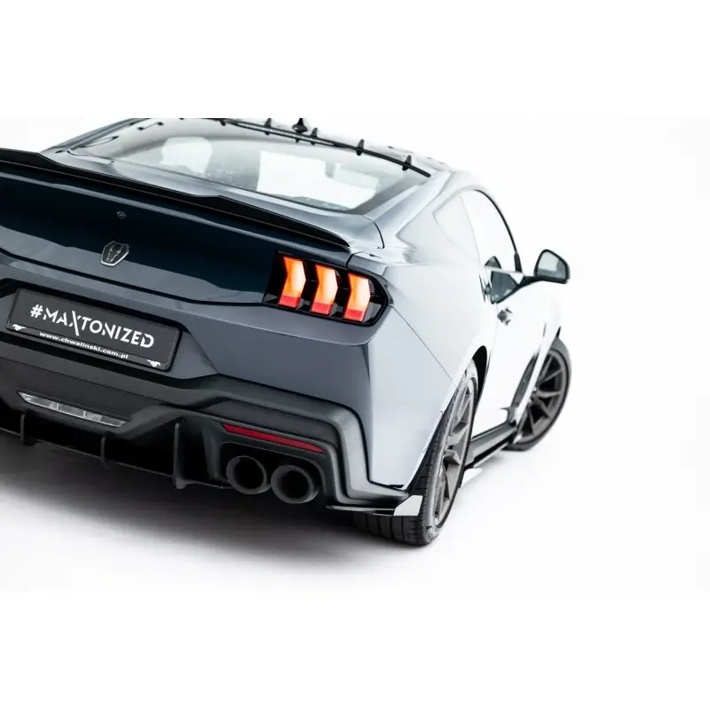 STREET PRO LAME DU PARE CHOCS ARRIERE + FLAPS FORD MUSTANG DARK HORSE MK7 - MAXTONDESIGN - FINITION NOIR Dernier Modèle