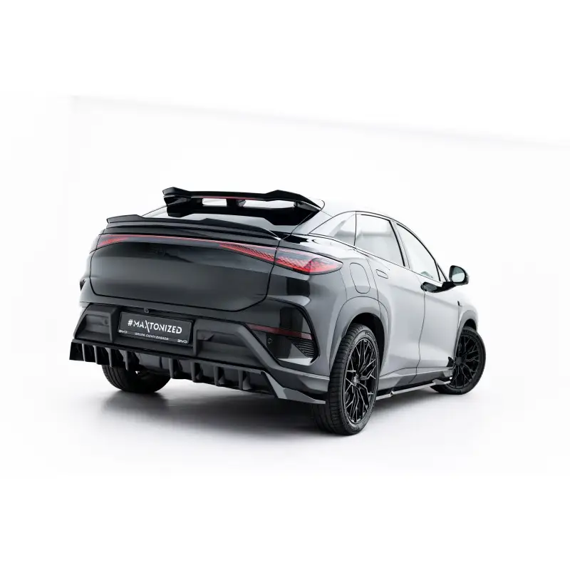ARRIERE SPLITTER (AVEC UNE BARRE VERTICALE) BYD SEALION 7 MK1 - MAXTONDESIGN - FINITION NOIR BRILLANT Livraison Gratuite