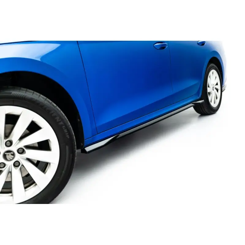 RAJOUTS DES BAS DE CAISSE SKODA OCTAVIA LIFTBACK / COMBI MK4 FACELIFT - MAXTONDESIGN - FINITION NOIR BRILLANT Prix Bas