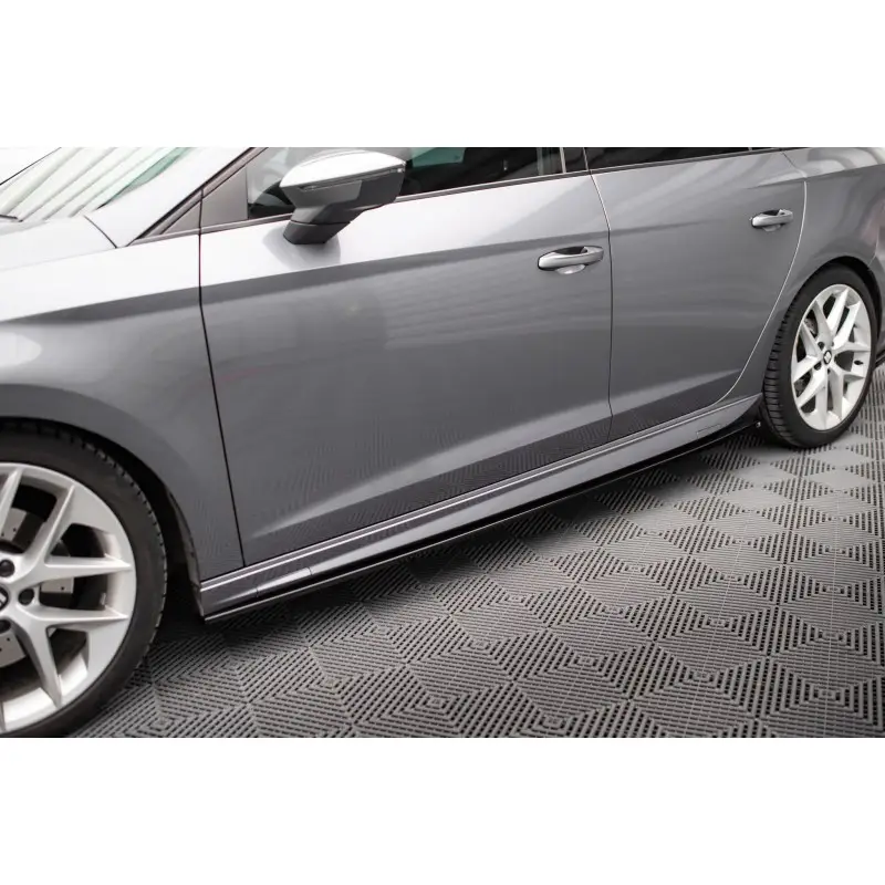 RAJOUTS DES BAS DE CAISSE V.5 SEAT LEON CUPRA / FR / STANDARD MK3 / MK3 FACELIFT - MAXTONDESIGN - FINITION NOIR BRILLANT Meilleur Choix