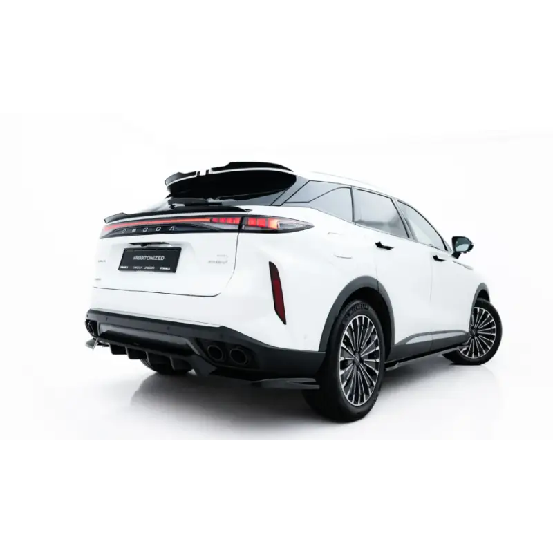 ARRIERE SPLITTER (AVEC UNE BARRE VERTICALE) OMODA 9 MK1 - MAXTONDESIGN - FINITION NOIR BRILLANT Authentique