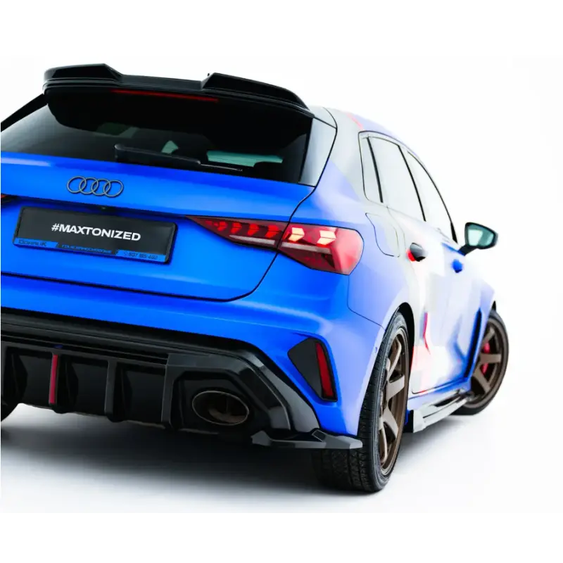 Satisfait Ou Remboursé LAMES DE PARE-CHOCS ARRIÈRE LATÉRALES V.1 AUDI RS3 SPORTBACK 8Y FACELIFT - MAXTONDESIGN - FINITION NOIR BRILLANT