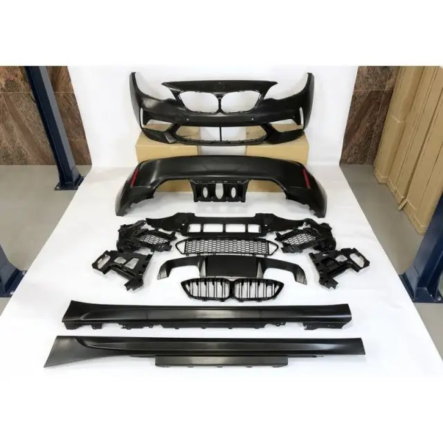 Nouvelle Collection Kit Carrosserie M2 Competition Avant pour BMW F22 / F23 2013-2019
