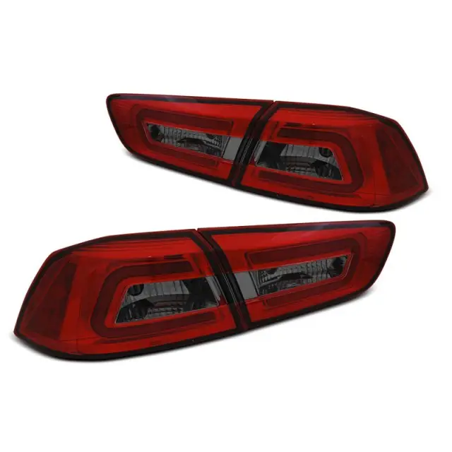 Barre LED Fumée Rouge Avant pour Mitsubishi Lancer 8 Sedan 08-11 Commander Maintenant