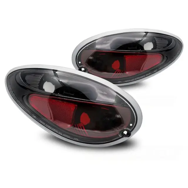 Pare-chocs arrière noir pour Chrysler PT Cruiser 2006. Commander Vite