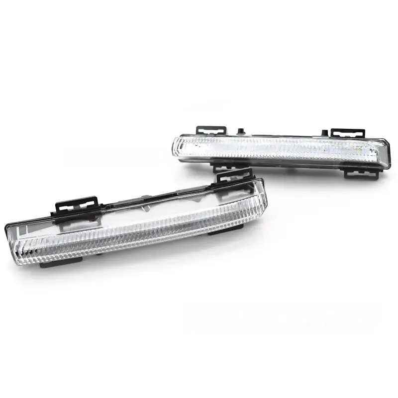 Feux de Jour LED Avant pour Mercedes W204 / C204 / A207 / C207 / SLK R172 / W212 Top Vente